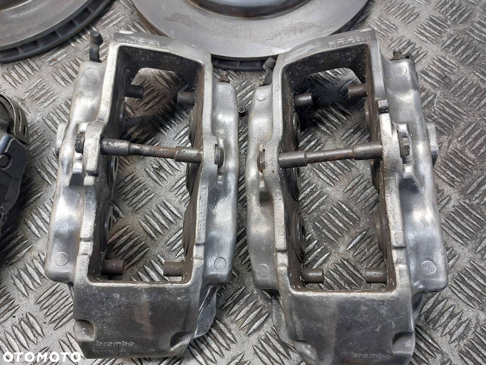 ZACISKI PRZÓD + TYŁ BREMBO + TARCZE KOMPLET PORSCHE CAYENNE 3.2 V6 - 4