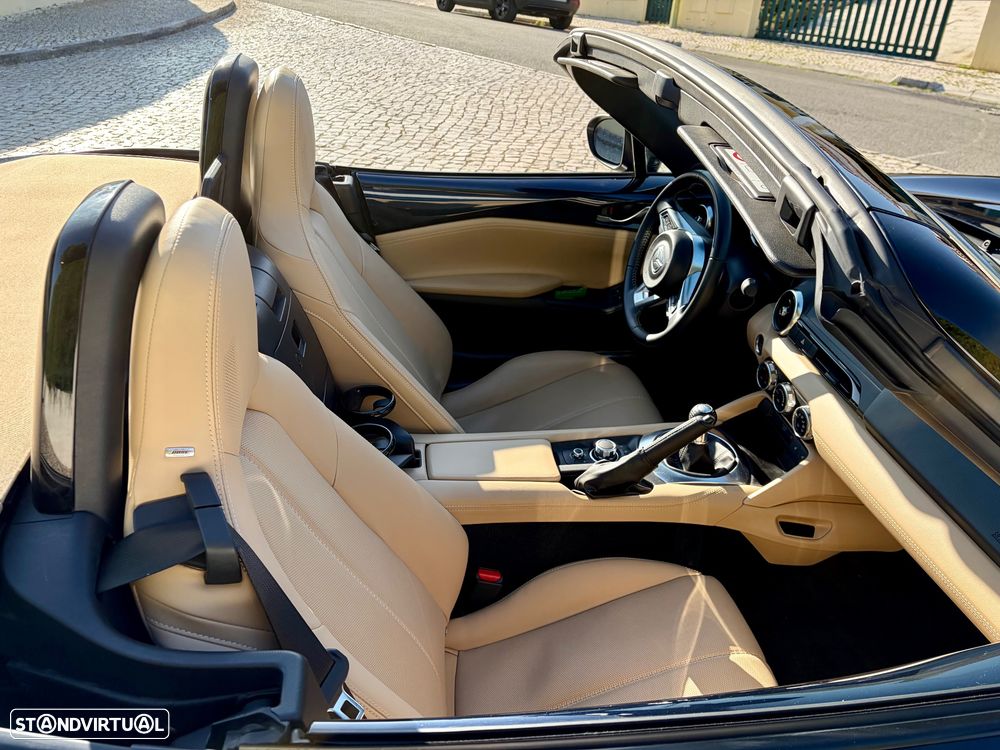 Mazda MX-5 1.5 Sky-G Kazari - 16