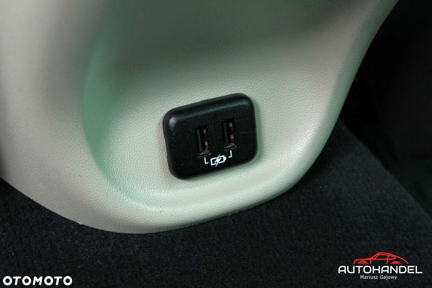 Opel Insignia - 26