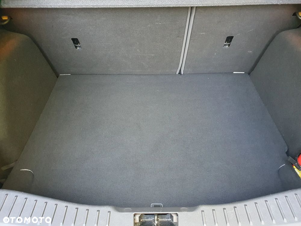 Ford Focus 1.6 Edition Start - 23