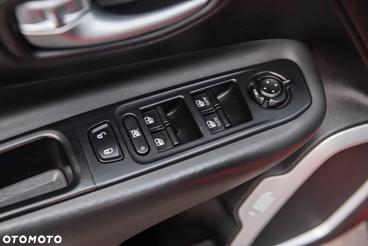Jeep Renegade 1.4 MultiAir DSG Limited - 17