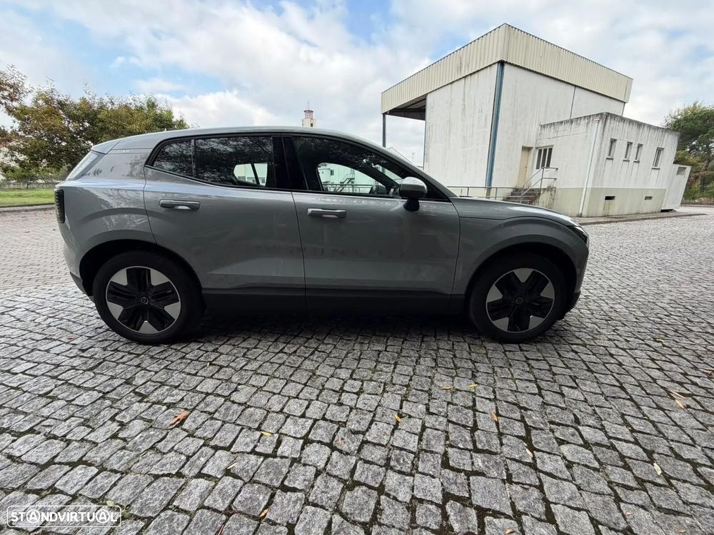 Volvo EX30 69 kWh Single Motor Extended Range Core - 4