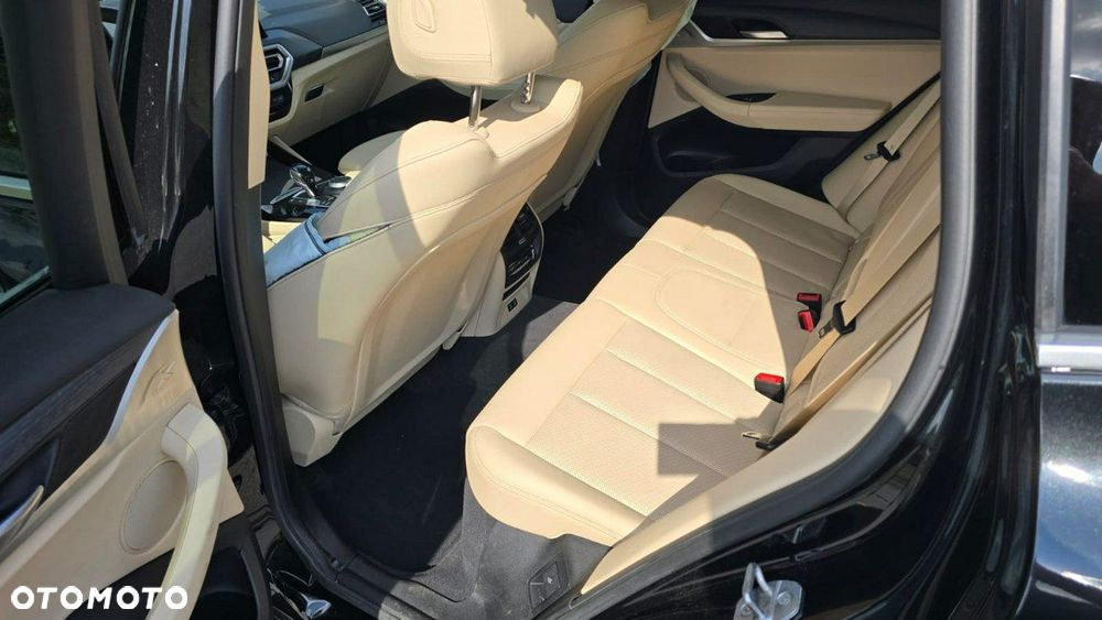 BMW X3 - 13