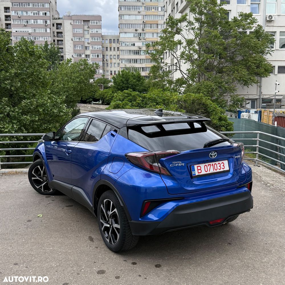 Toyota C-HR 1.8 HSD 122 CP 4x2 CVT C-ult Style bi-tone - 2