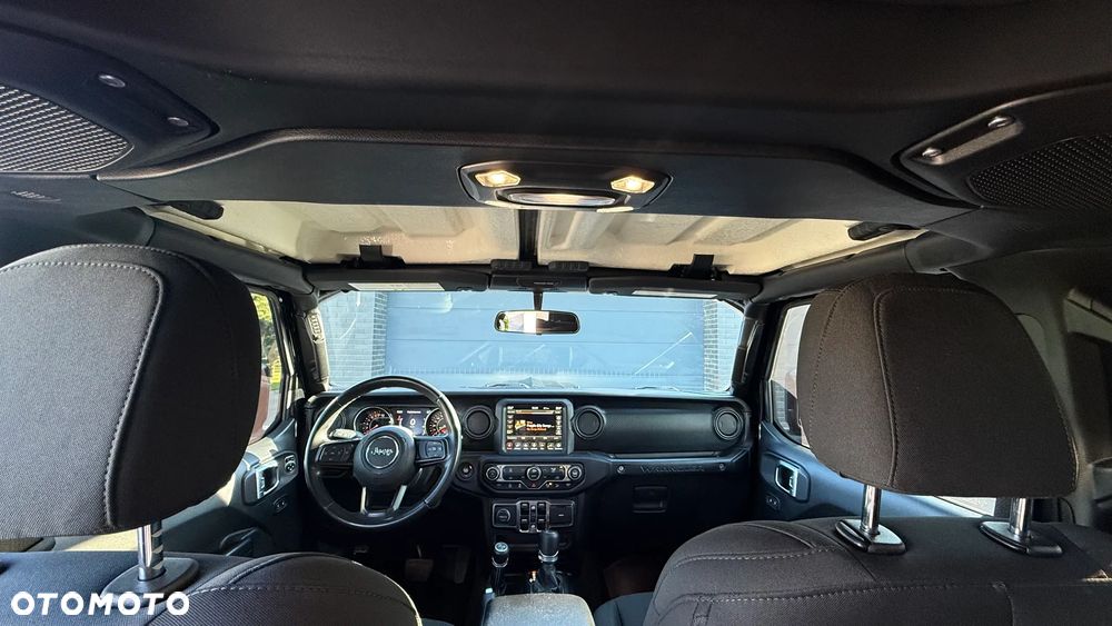 Jeep Wrangler 3.6 Unlim Black Edition II - 9