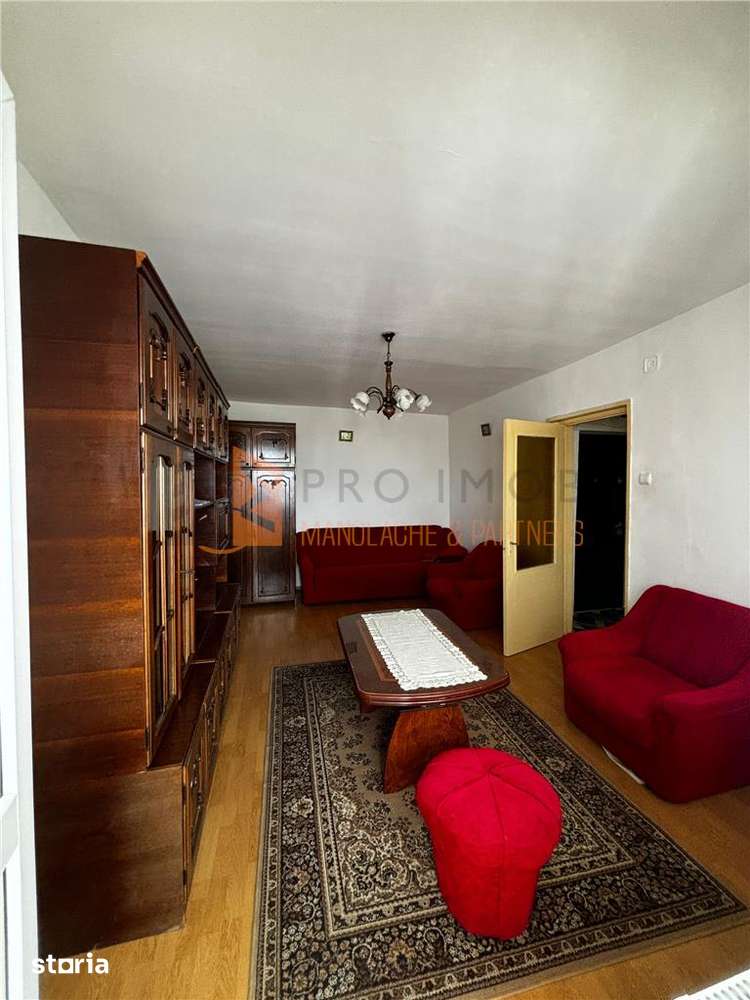 Apartament 3 camere cf 1 semidecomandat zona Unirii Sud — fotografia 3