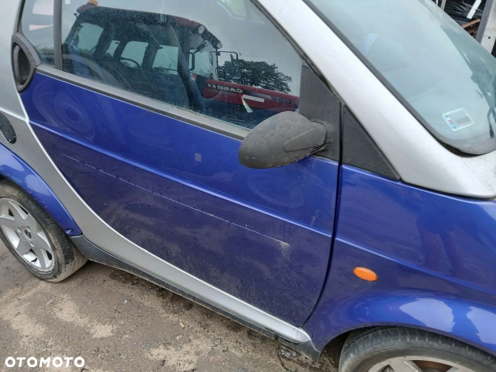 smart fortwo cabrio maska zderzak lampa grill błotnik drzwi zbiornik paliwa szyba lusterko klamka - 4