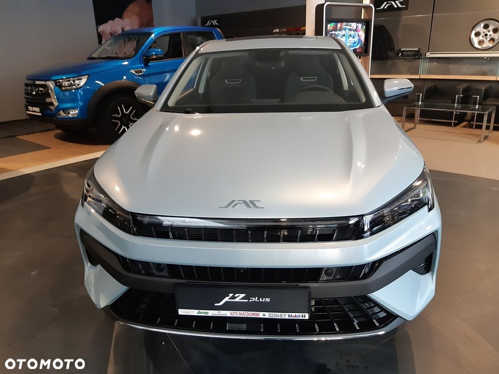 JAC J7 Plus CVT - 2
