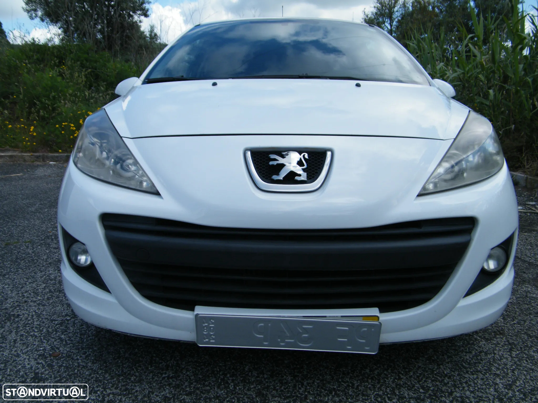 Peugeot 207 1.4 HDi SE Sportium - 3