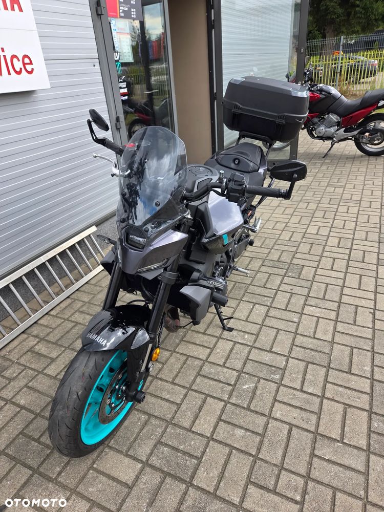 Yamaha MT - 5