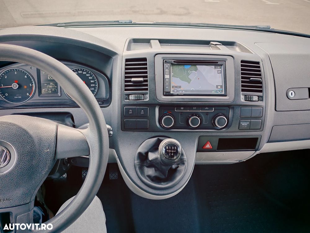 Volkswagen Transporter - 21