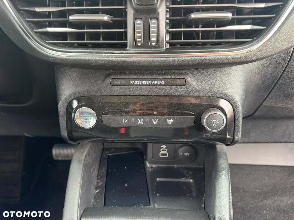 Ford Kuga 2.5 Duratec FHEV ACTIVE - 18