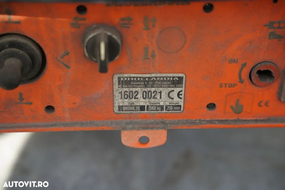 Fruehauf ONTAINER / DHOLLANDIA LIFT / 2x AXE RIDICATIVE / PODEA RESISTENTĂ / SAF / OBLOANĂ RULANTĂ - 15