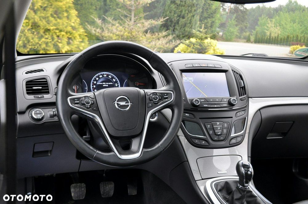 Opel Insignia - 29