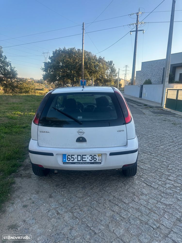 Opel Corsa - 2