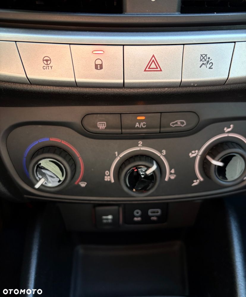 Fiat Tipo 1.4 16v Easy - 24