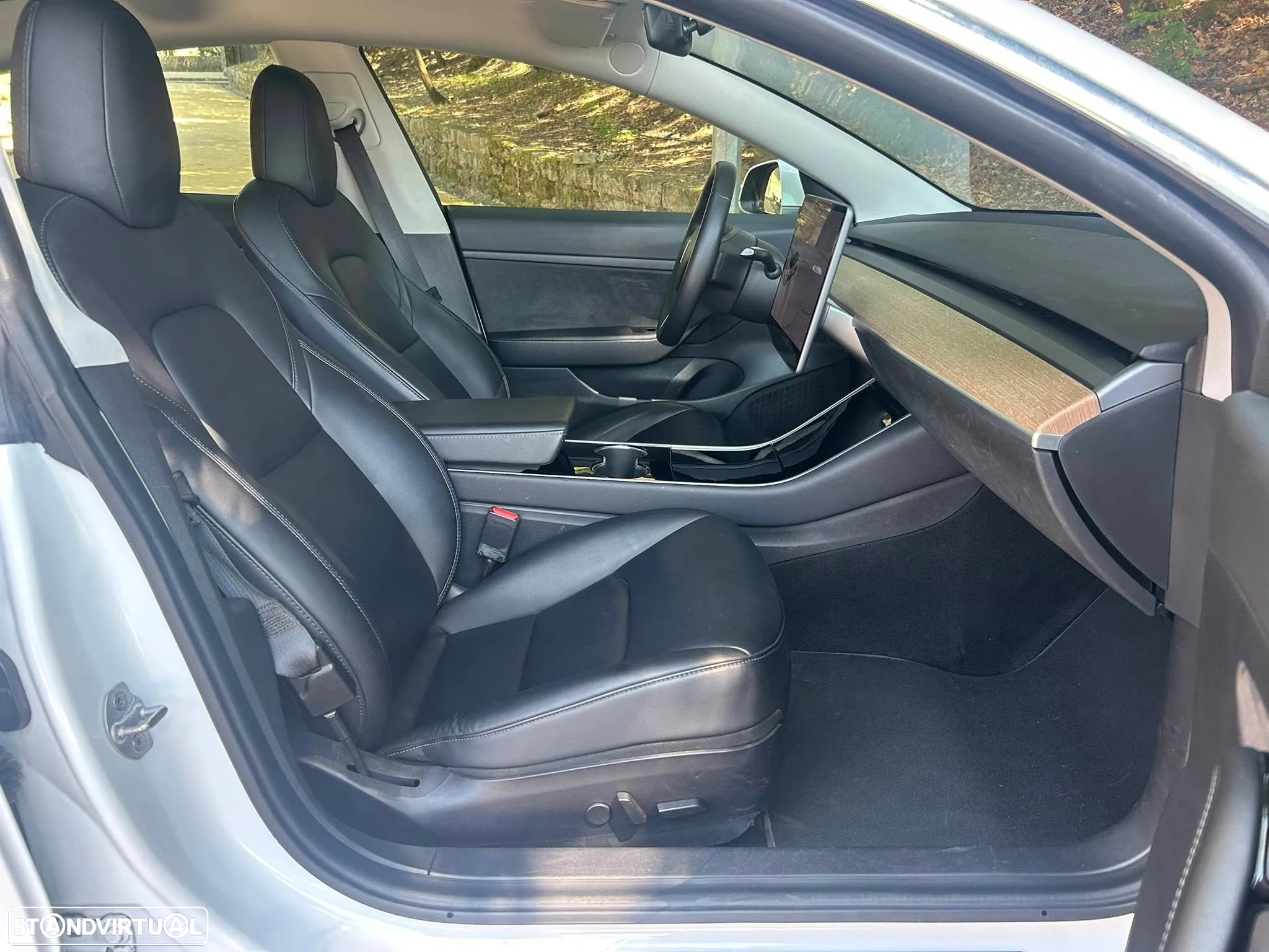 Tesla Model 3 Standard Range Plus RWD - 11