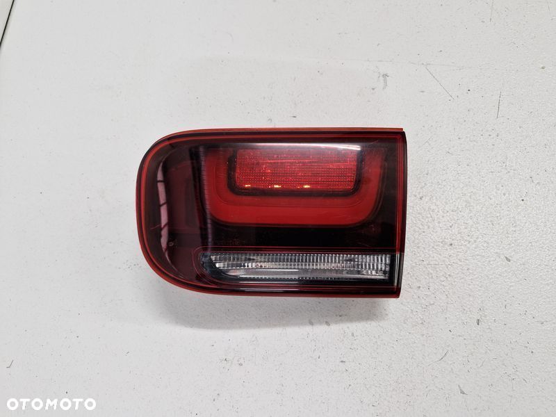 citroen c4 cactus i 1 lift lampa prawa tylna prawy tył w klapę 9821352180 - 3