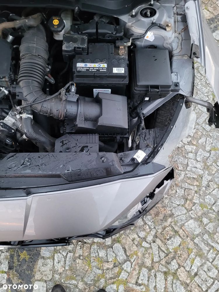 Hyundai i20 1.0 T-GDI 48V-Hybrid Connect & Go - 38