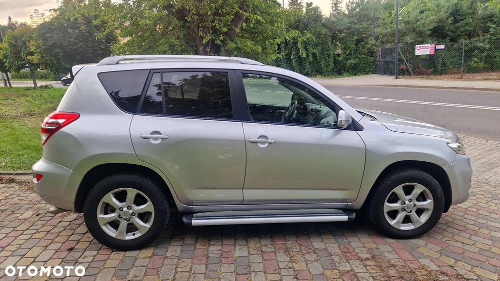 Toyota RAV4 2.2 D-4D 4x4 Travel - 6