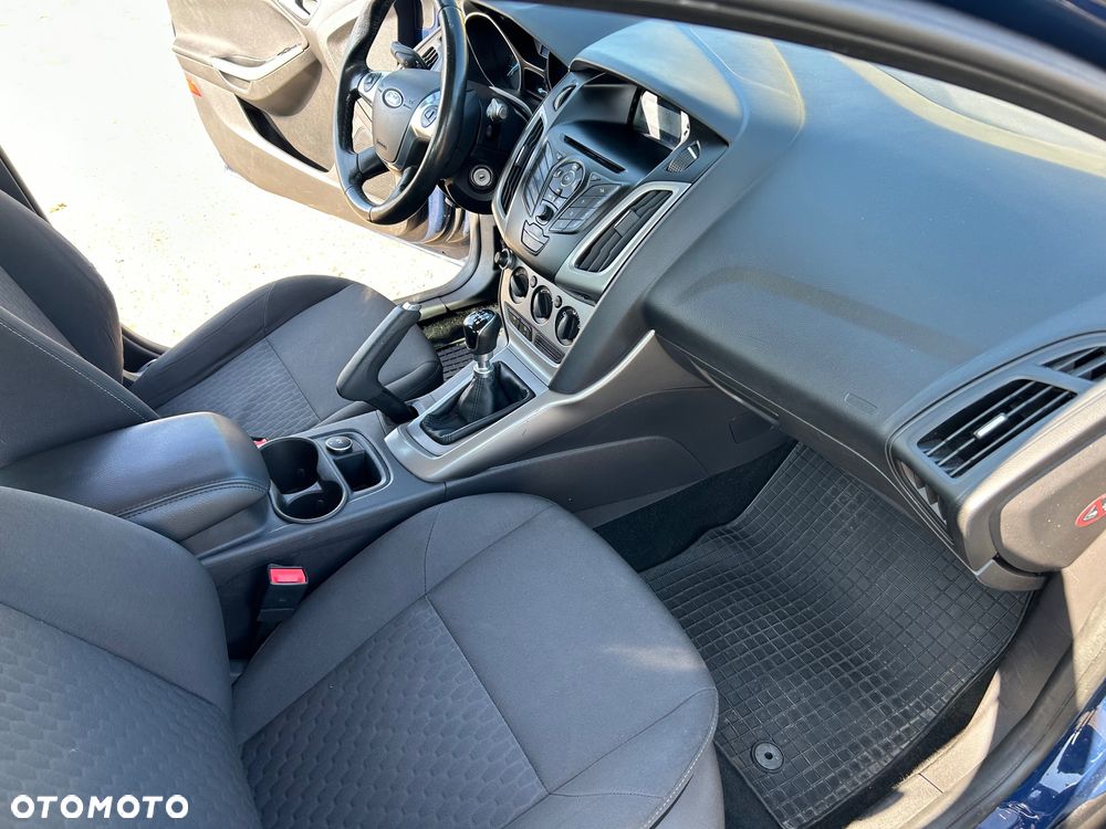 Ford Focus 1.6 TDCi Edition - 8