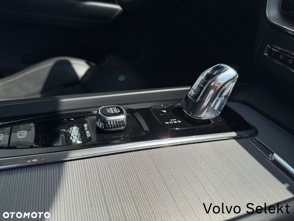 Volvo XC 60 - 23