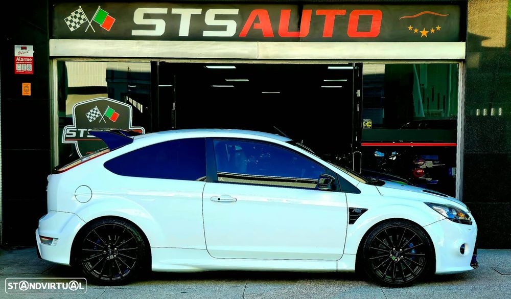 Ford Focus 2.5 T RS - 12