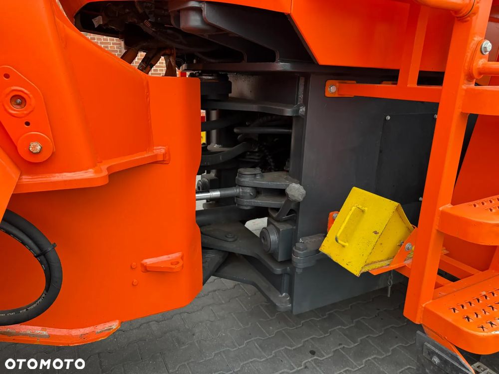 Doosan DL300 - 18