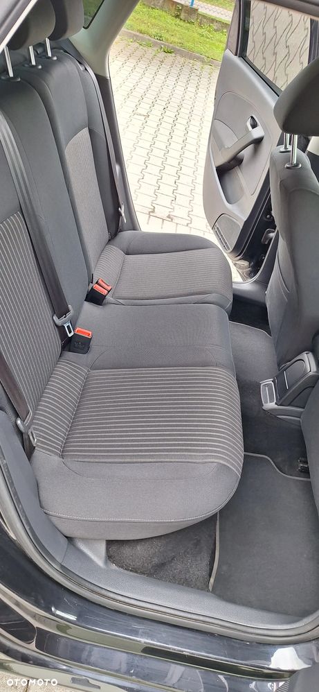 Volkswagen Polo - 7