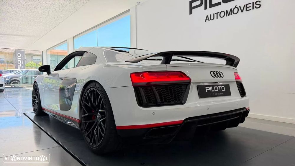 Audi R8 Coupé V10 plus 5.2 FSI quattro S tronic - 8