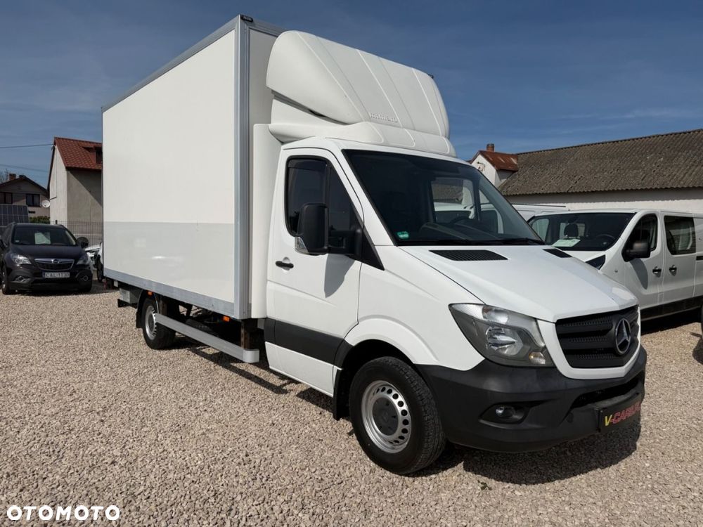 Mercedes-Benz Sprinter - 3