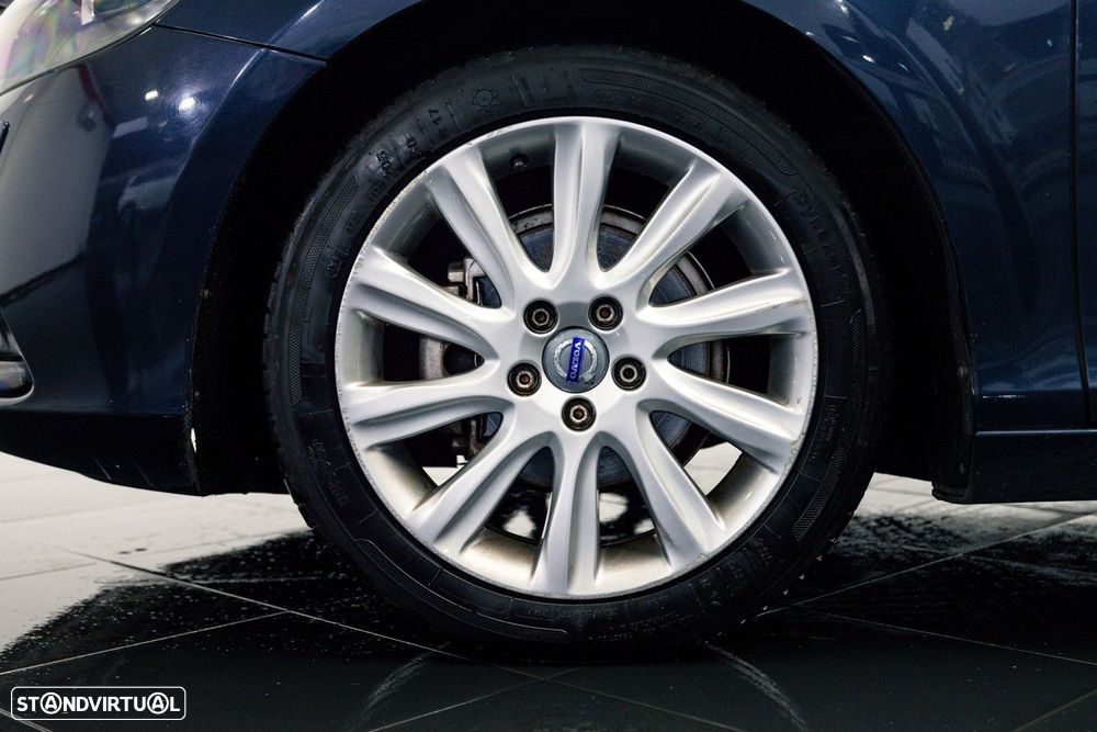 Volvo V40 1.6 D2 Eco Momentum - 8