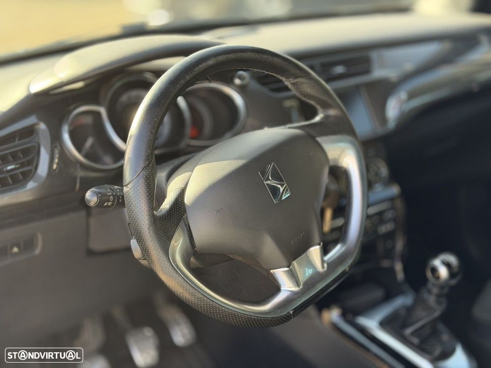 Citroën DS3 1.6 e-HDi Airdream Sport Chic - 9