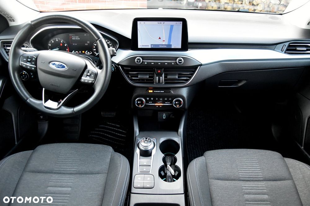 Ford Focus 1.0 EcoBoost Hybrid ACTIVE STYLE - 25