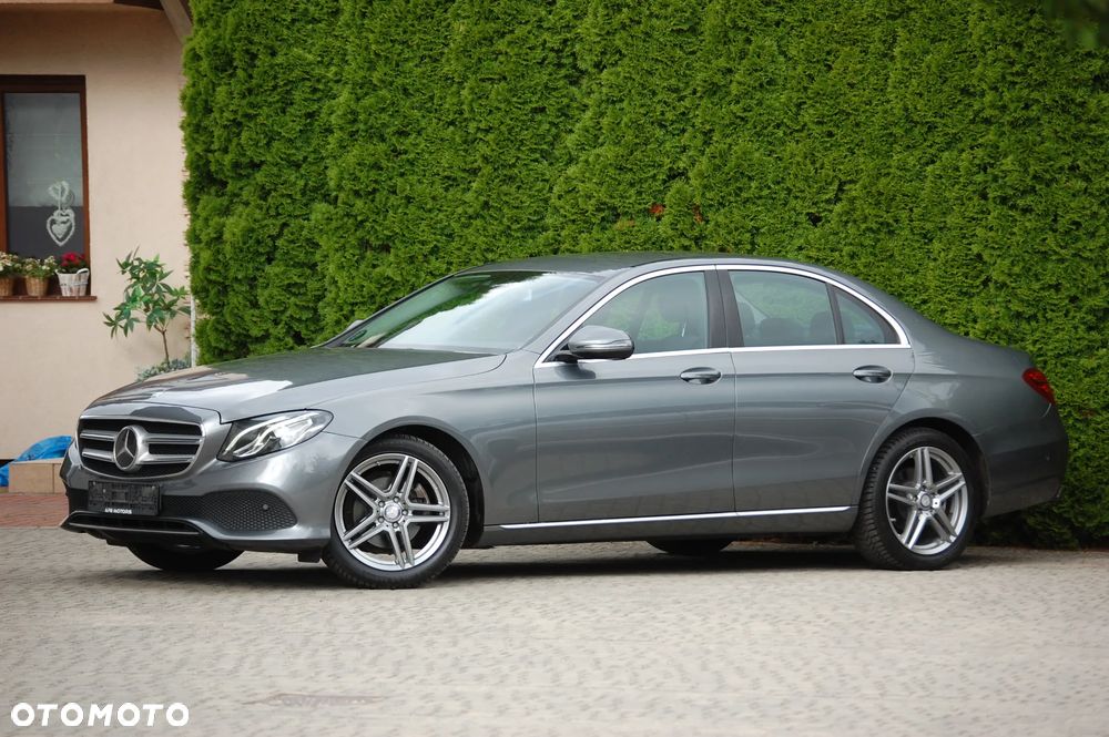 Mercedes-Benz Klasa E 220 d 9G-TRONIC Avantgarde - 33