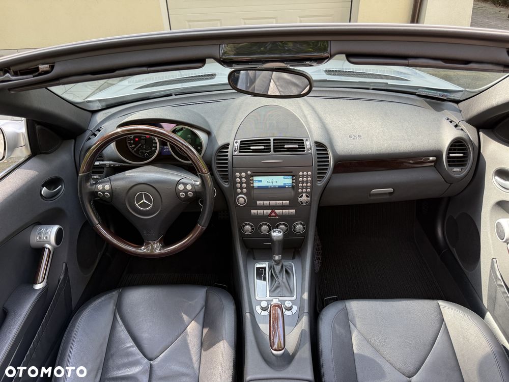 Mercedes-Benz SLK - 22