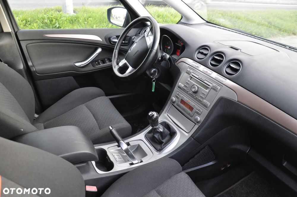 Ford S-Max 2.0 FF Titanium - 9