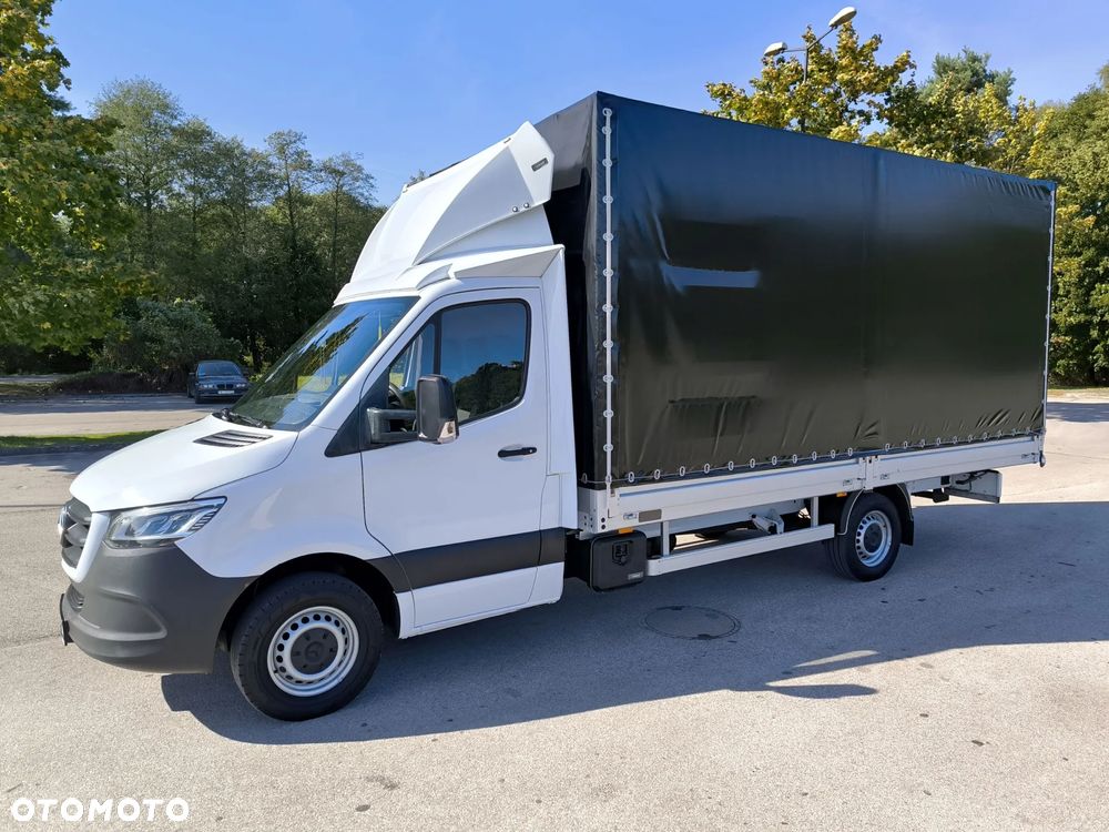 Mercedes-Benz Sprinter - 5