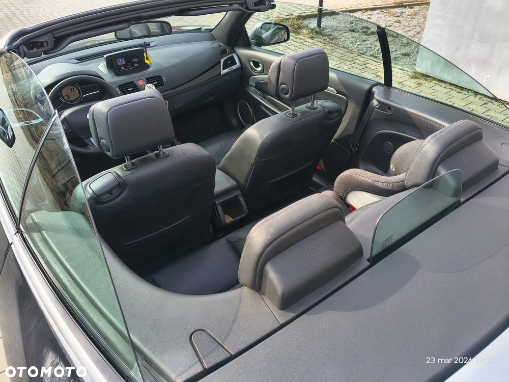 Renault Megane Energy dCi 110 FAP Start & Stop GT Line - 11