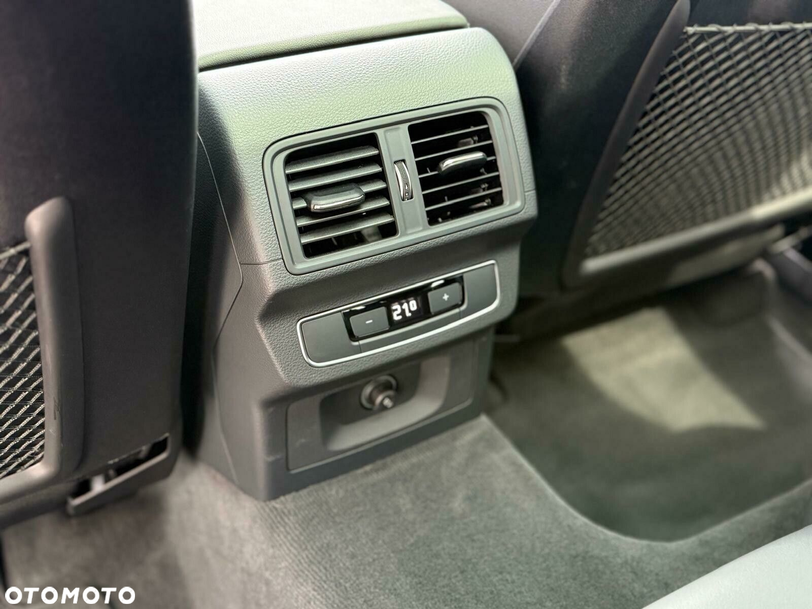 Audi Q5 Sportback - 17