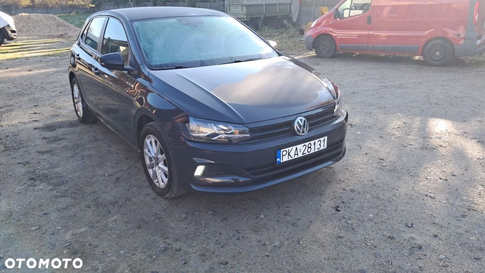 Volkswagen Polo - 1