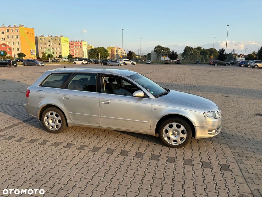 Audi A4 Avant - 5