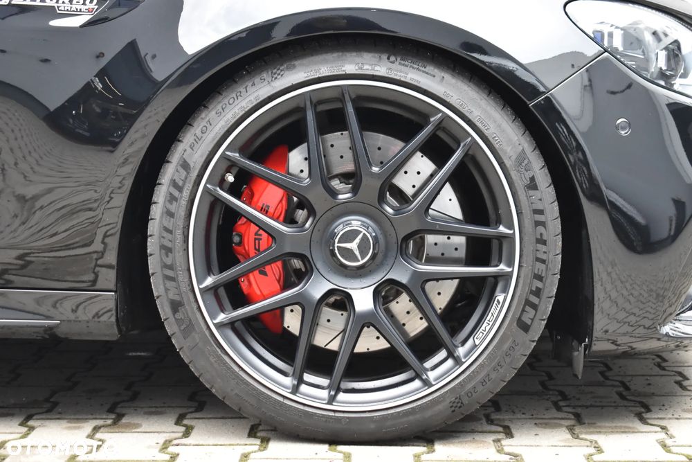 Mercedes-Benz Klasa E AMG 63 S 4-Matic+ - 12
