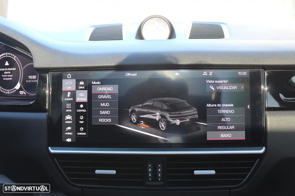 Porsche Cayenne Coupé E-Hybrid - 32