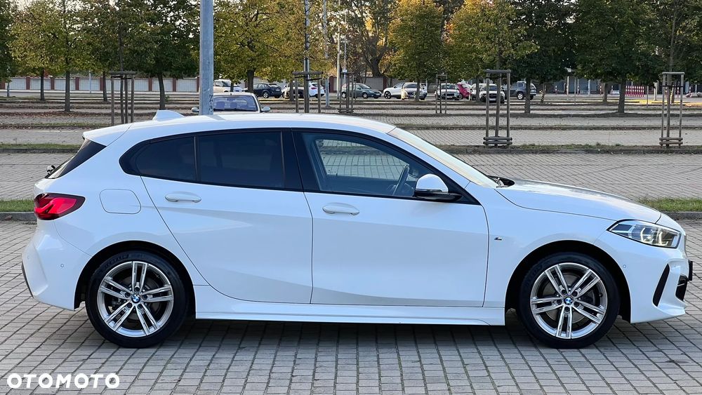 BMW Seria 1 118i M Sport - 22