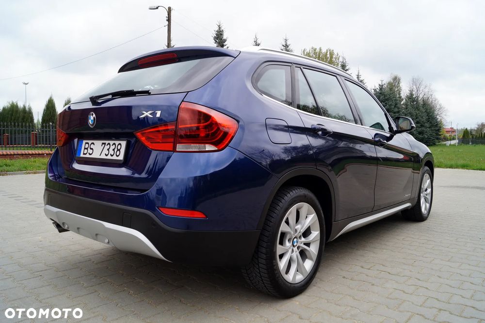 BMW X1 xDrive25d xLine - 12
