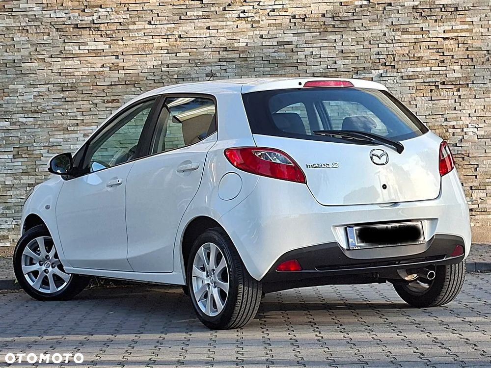 Mazda 2 1.3 Exclusive - 22