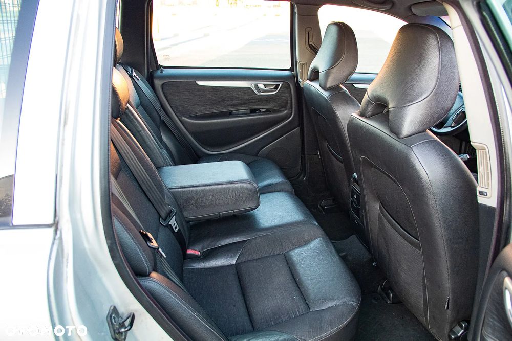 Volvo V70 - 9