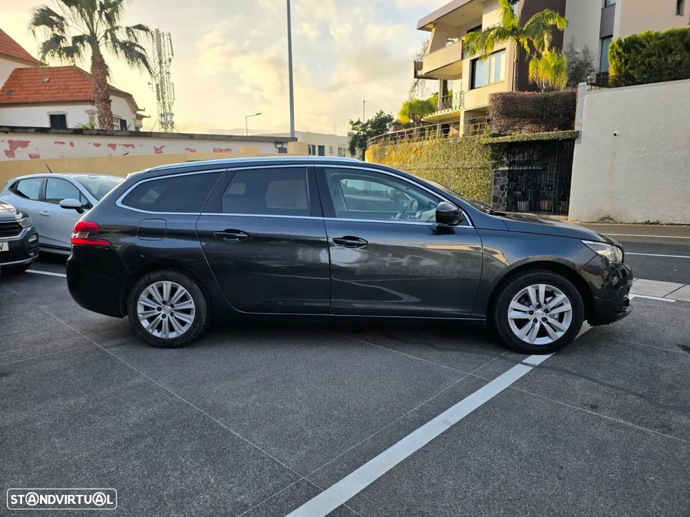 Peugeot 308 1.5 BlueHDi Style EAT8 - 5