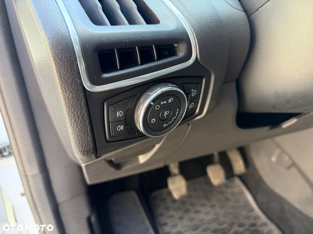 Ford Focus 1.6 EcoBoost Gold X (Trend) - 10